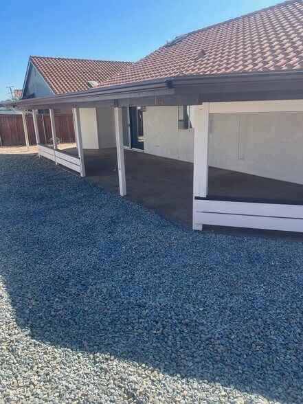 Building Photo - 26328 Columbus Dr