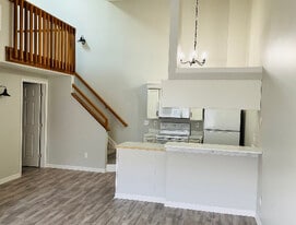 Building Photo - 982 Kingsbury