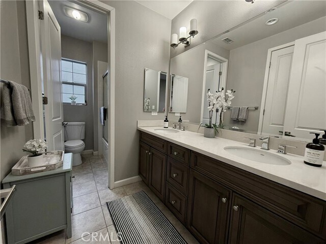 Building Photo - 10231 Patch Dr