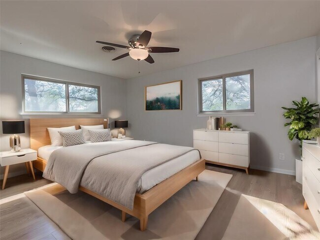 Building Photo - 5102 Plumas Ln