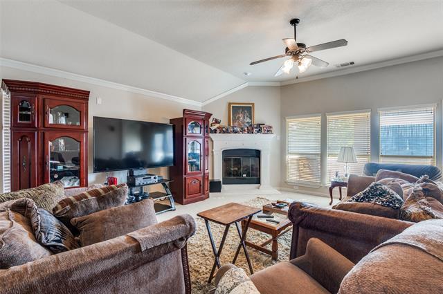 Building Photo - 626 Saddlebrook Dr