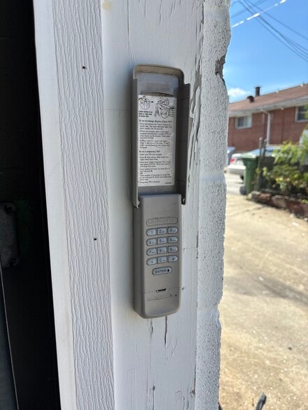 Keyless entry - 260 S Highland Ave