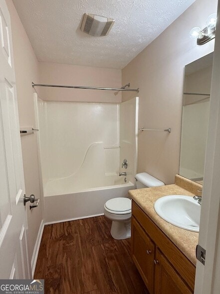 Building Photo - 175 River N Ct