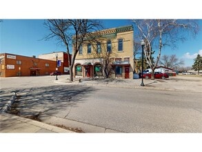 Building Photo - 542 Benson Ave SW