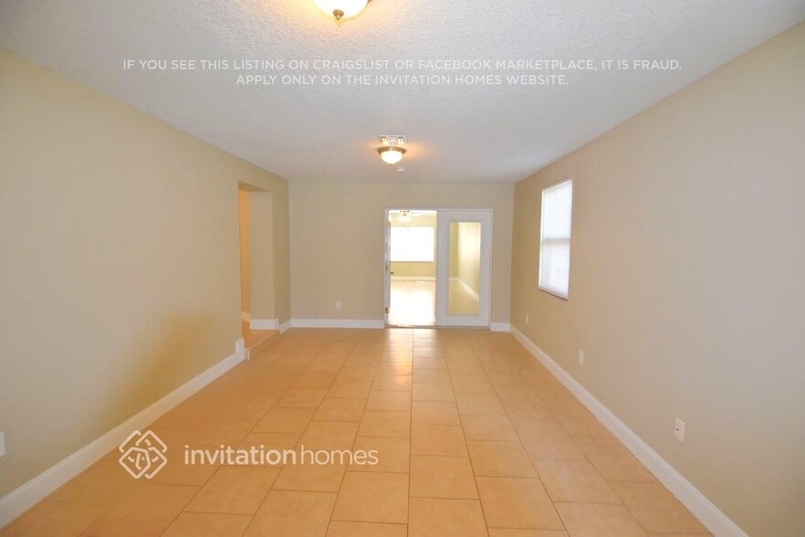 Building Photo - 8008 Pine Hill Dr