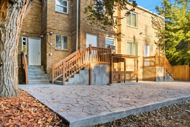 Building Photo - 1364 Lafayette St