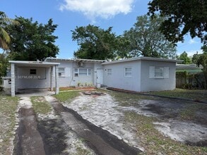 Building Photo - 10335 NW 2nd Ct