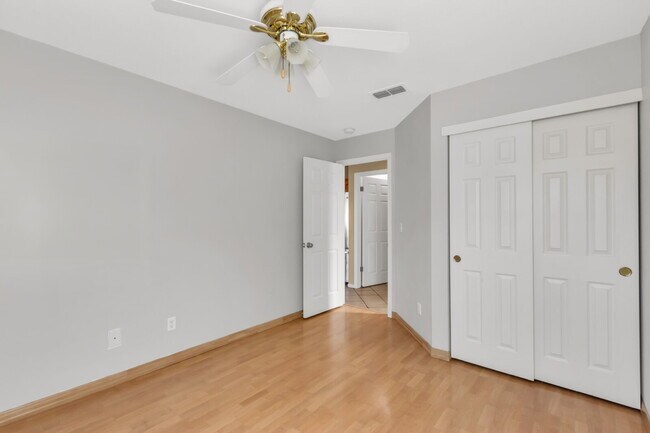 Building Photo - 5-Bedroom Residence Ready for Immediate Move-In