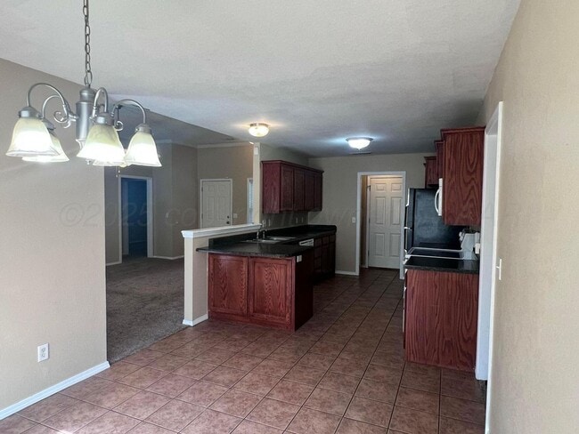 Building Photo - Sale or Lease Home in Tradewinds