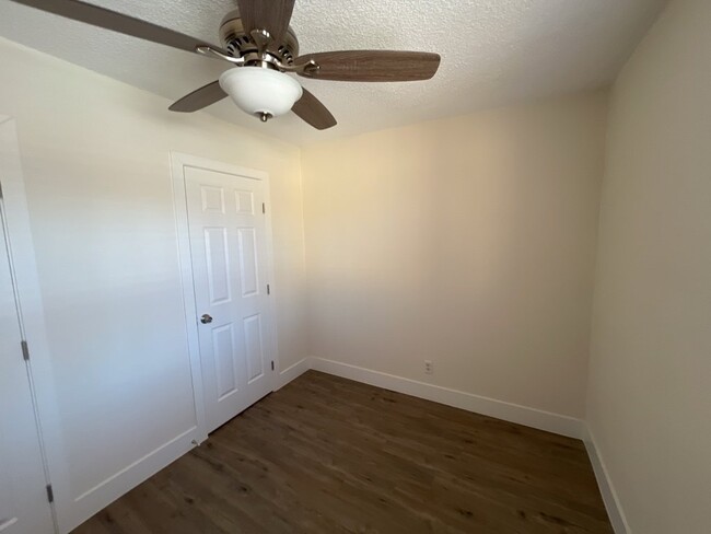 Building Photo - 1304 Rexford Pl