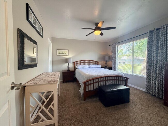 Building Photo - 18120 Paradise Point Dr