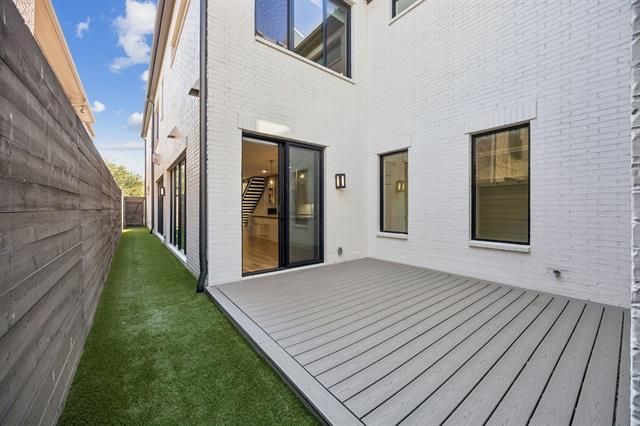 Building Photo - 3672 Asbury St