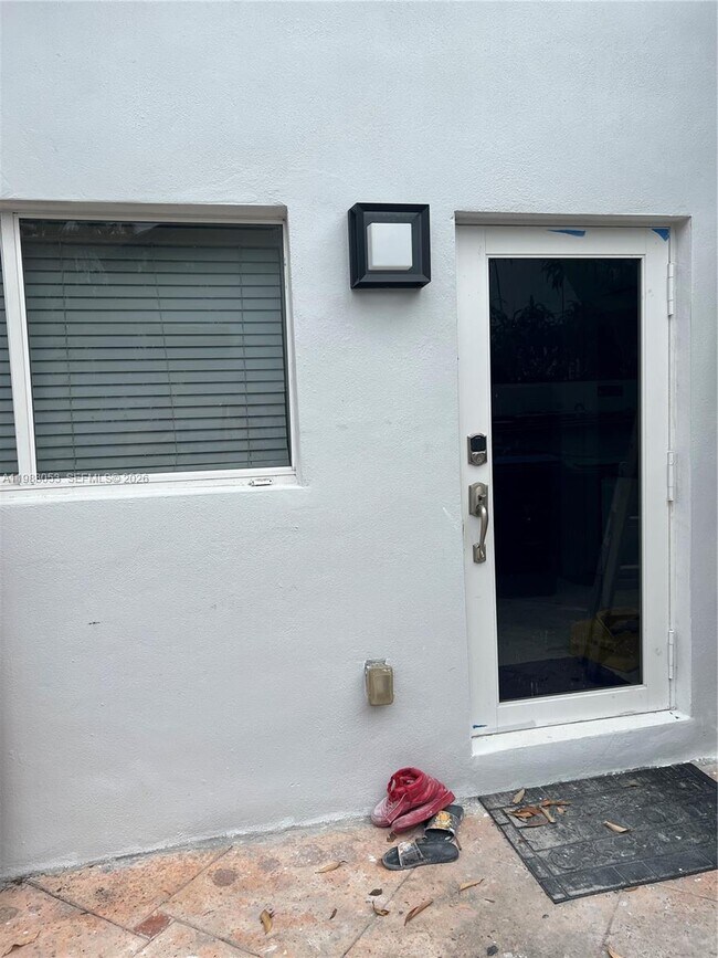 Building Photo - 13270 SW 103rd Terrace