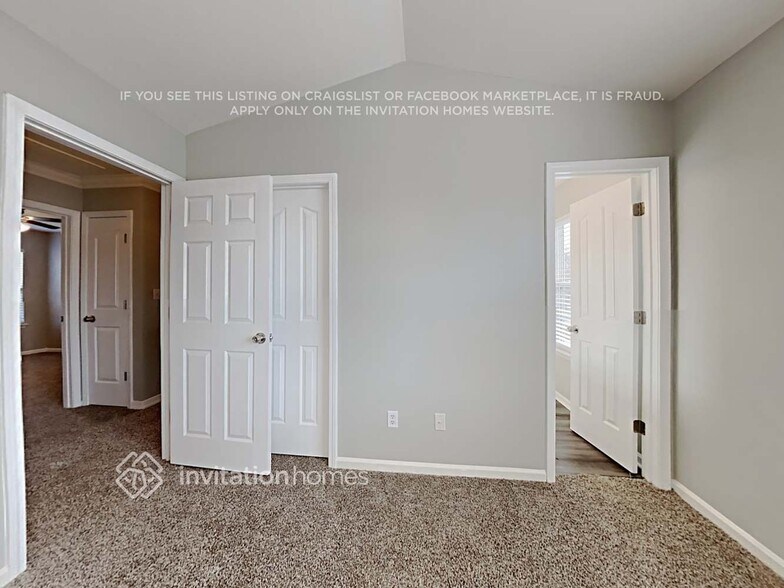 Building Photo - 9620 Bird Watch Ln