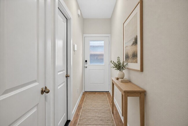 Building Photo - 28126 Meadowlark Sky Dr