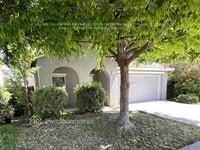 Building Photo - 4862 Watseka Way