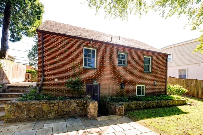 Building Photo - Charming 1930s Stone & Brick Cottage Near ...