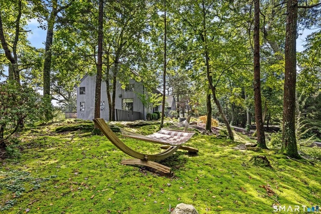 Building Photo - 129 Davis Hill Rd