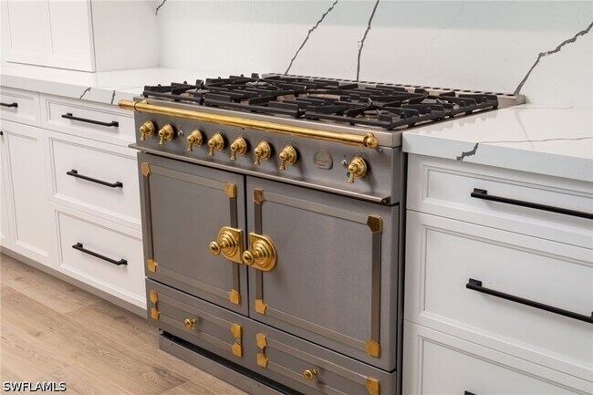 Building Photo - 5772 Green Blvd