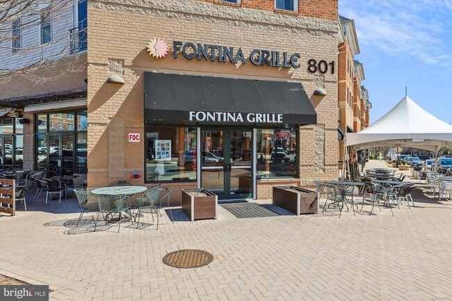 Building Photo - 502 Lawson Way