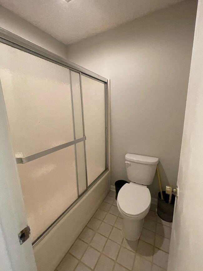 Building Photo - Charming 2 bedroom, 2 bath home in Lafayette!