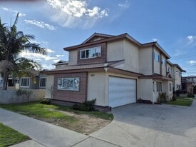 Building Photo - 6761 Curtis Ave