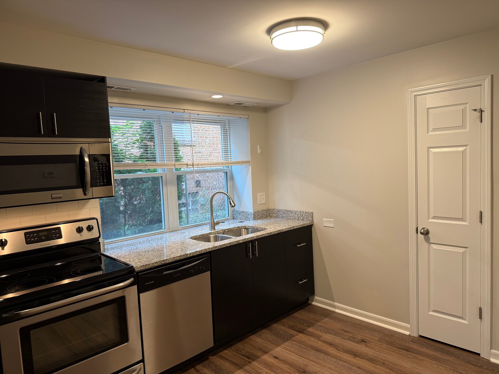 Kitchen Pantry - 6626 W Devon Ave