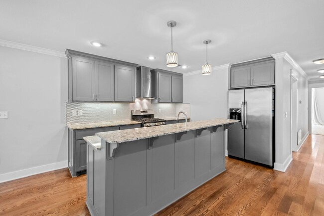 Building Photo - Bright & Cozy 3-Bedroom, 2-Bathroom Home with Fenced Yard!