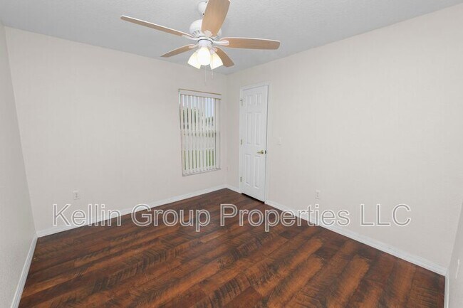 Building Photo - 3284 Sanoma Dr