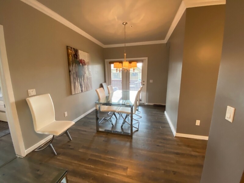 Building Photo - 6005 St Moritz Dr