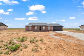 Building Photo - Country Living In Roosevelt ISD!