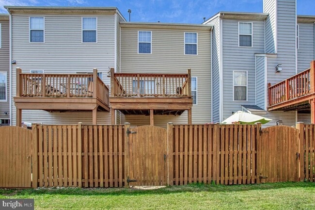 Building Photo - 1210 Needham Ct