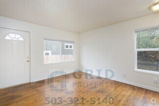 Building Photo - GPM106 - NE Monroe Ave (T2)