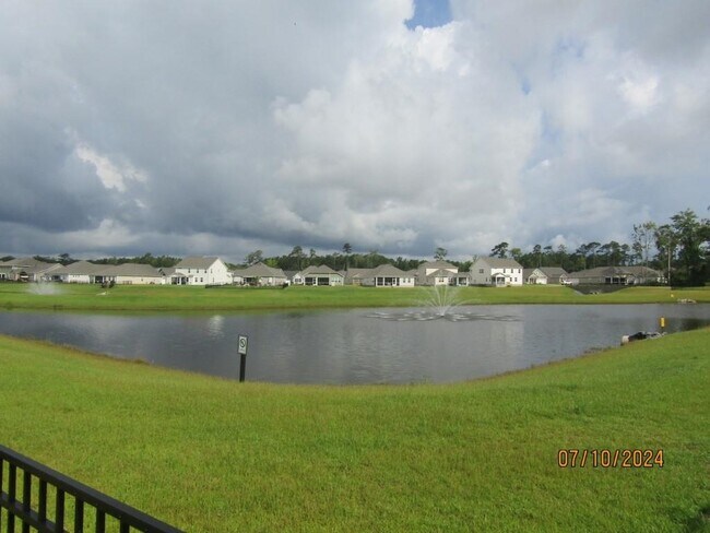 Building Photo - 2155 Ainsley Dr