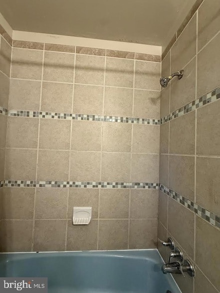 Building Photo - 8703 34th Ave