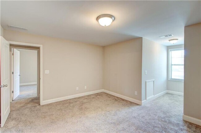 Building Photo - 3770 Shades Valley Ln