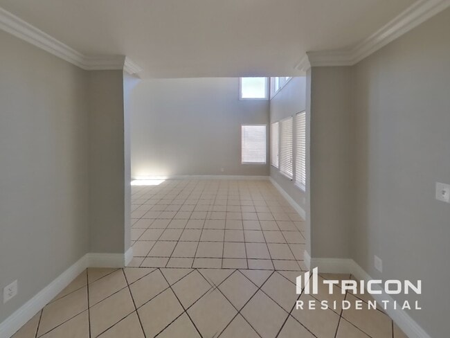 Building Photo - 4548 Little Wren Ln