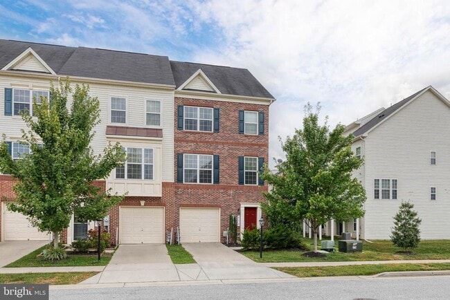 Building Photo - 513 Bluffton Dr