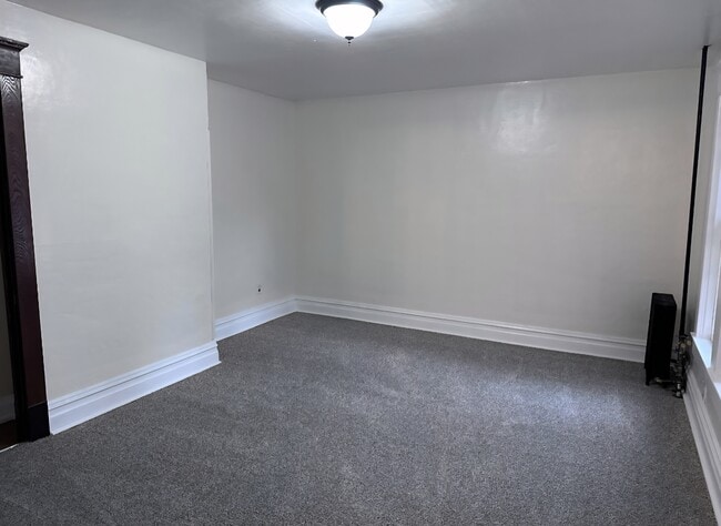 Building Photo - 128 S 2nd St