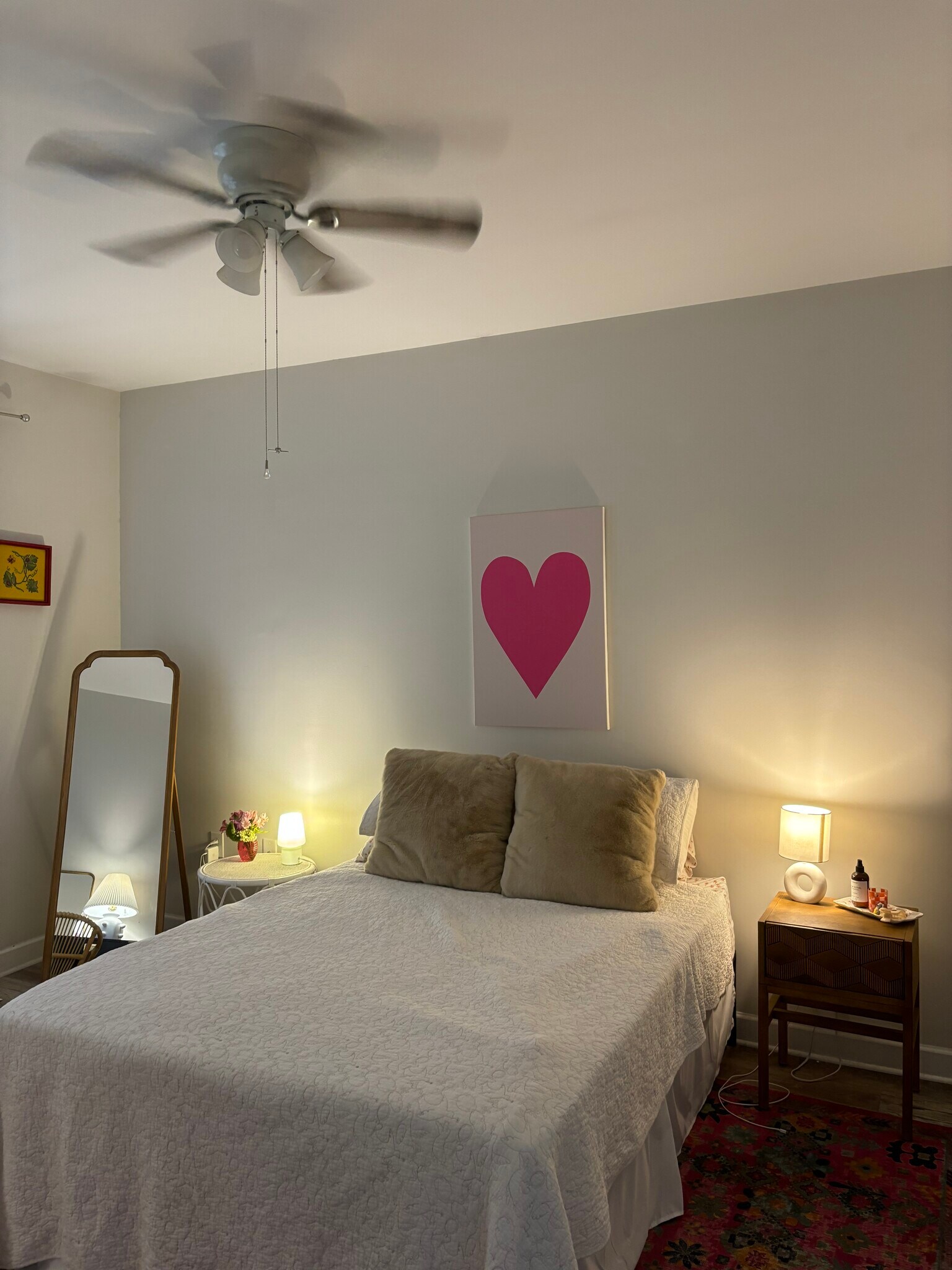 Building Photo - 323 Monlandil Dr