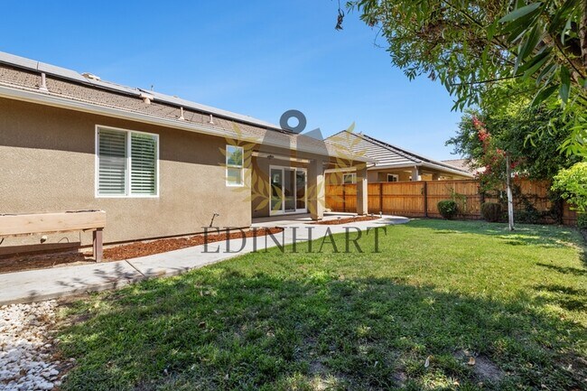 Building Photo - 1632 N Broadbent Ln