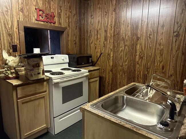 Building Photo - 15126 TX-110