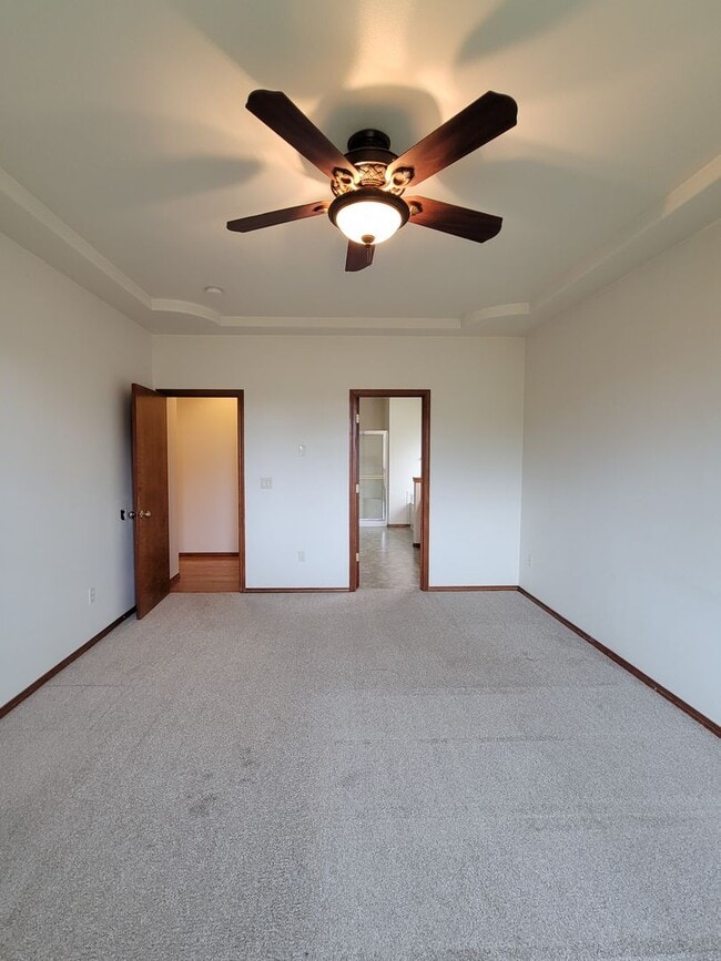 Building Photo - South Richland Rambler for Rent