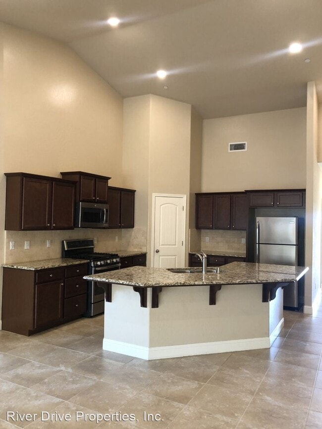 Building Photo - 3 br, 2 bath House - 4734 Barclay Way