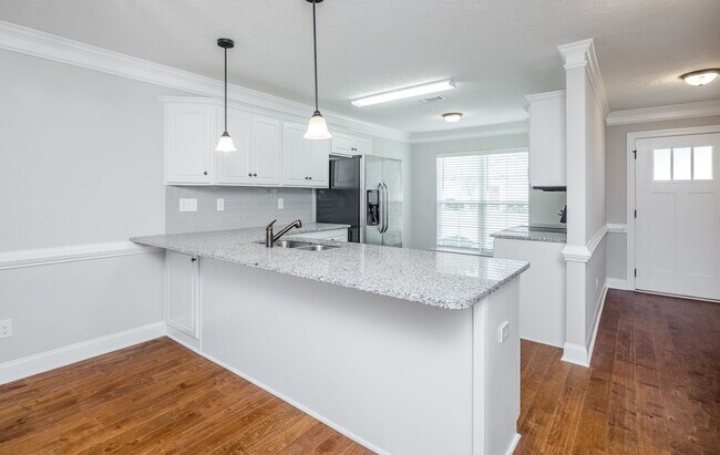 Building Photo - 1043 Wildfire Cir