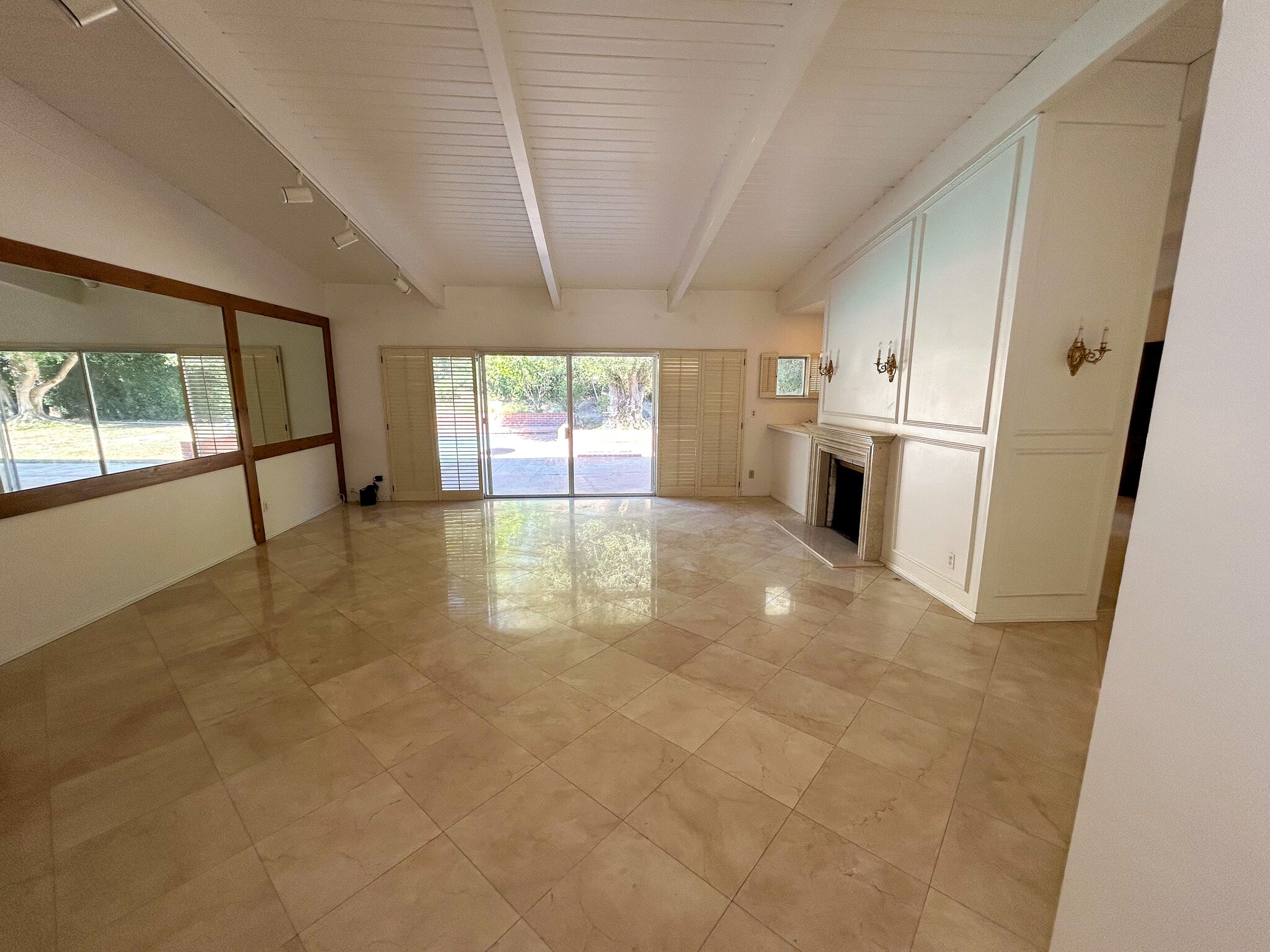 Living Room 2 - 24507 Hatteras St