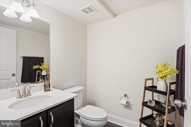 Building Photo - 16416 Fife Wy