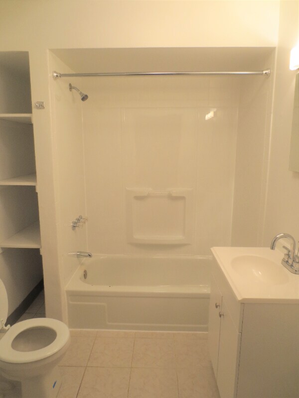 Building Photo - 5704 Darlington Rd