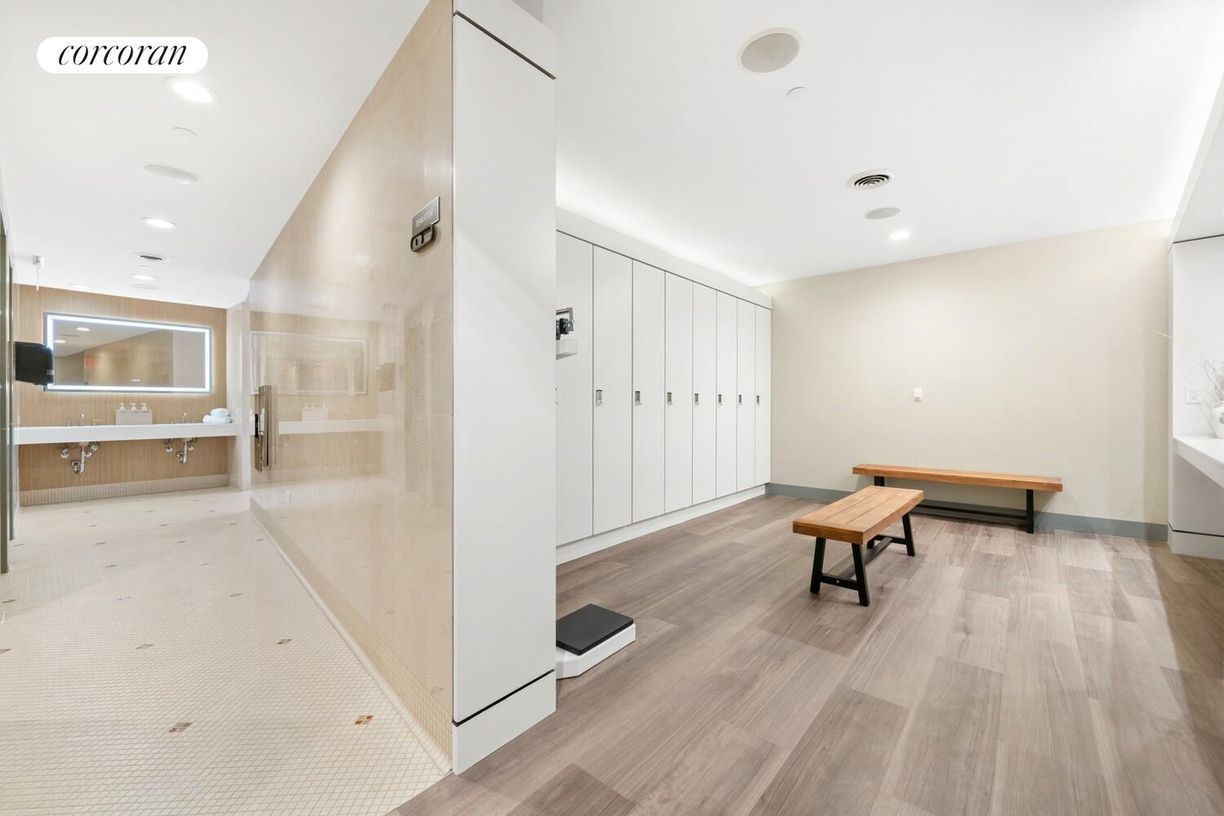 Building Photo - 845 United Nations Plaza