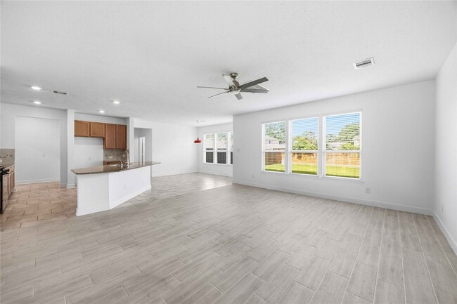 Building Photo - 20623 Pioneer Oak Ln